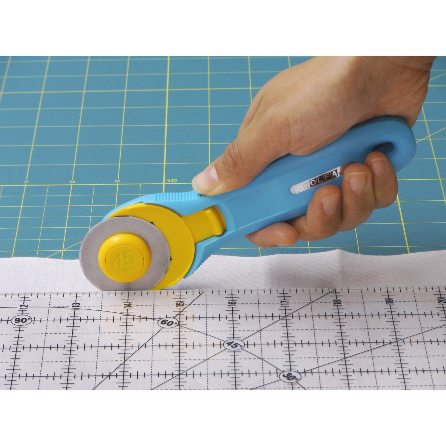 Cutter rotatif Olfa, 45 mm, bleu
