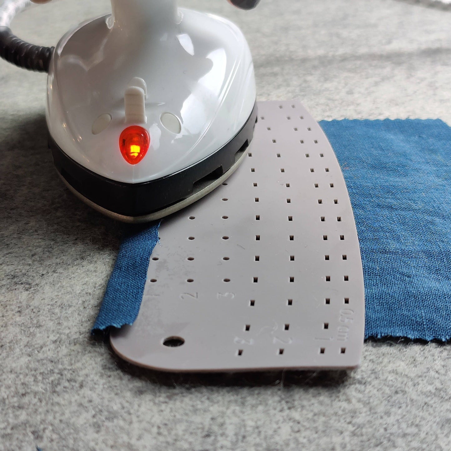 Ourlet en silicone Jenerates