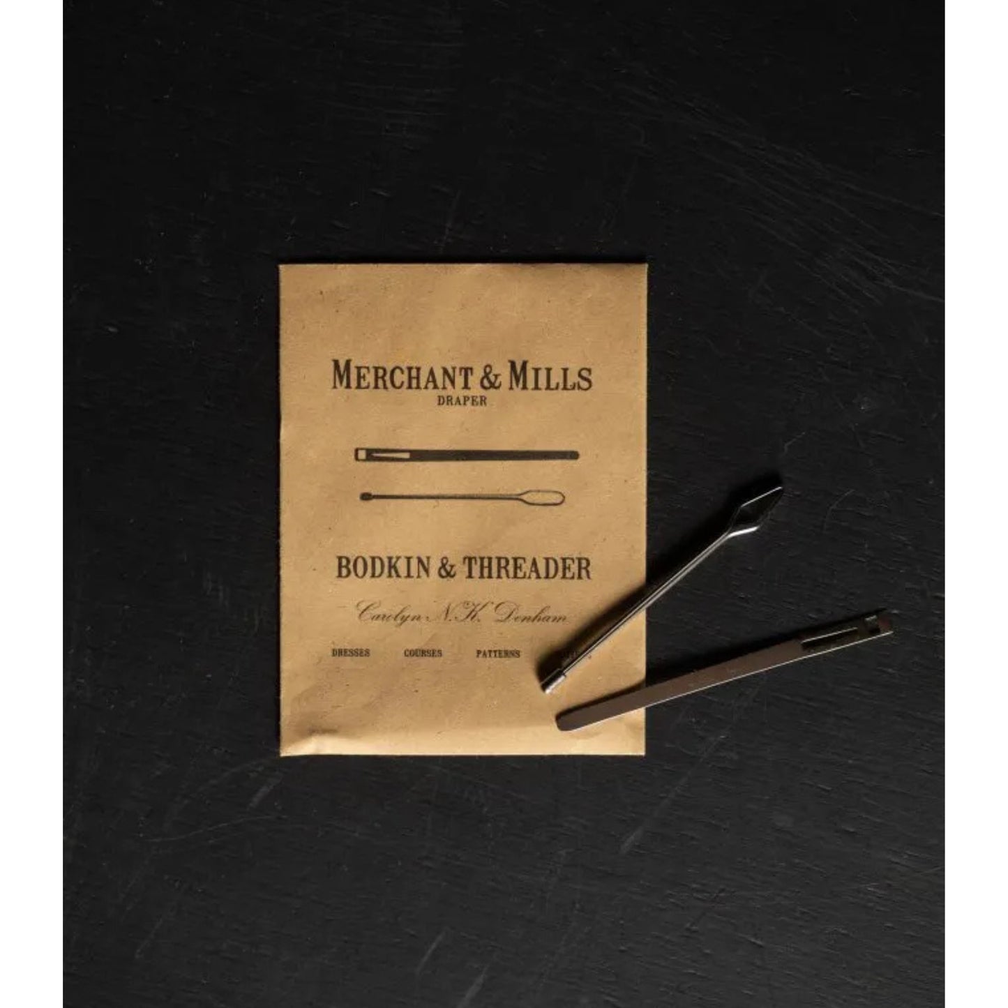 Merchant and Mills Poinçon et enfileur