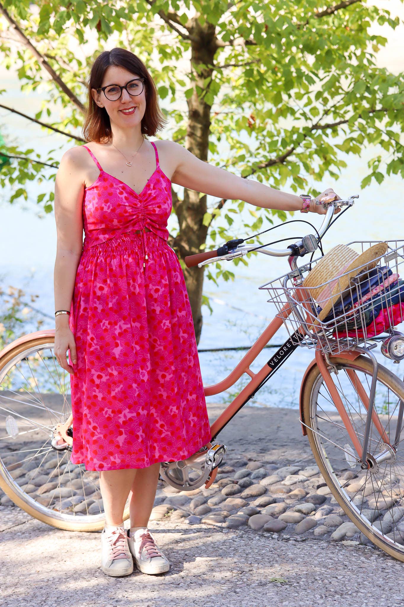 Tissu de confection en viscose « Cherry » de Lise Tailor - Collection Printemps 2025