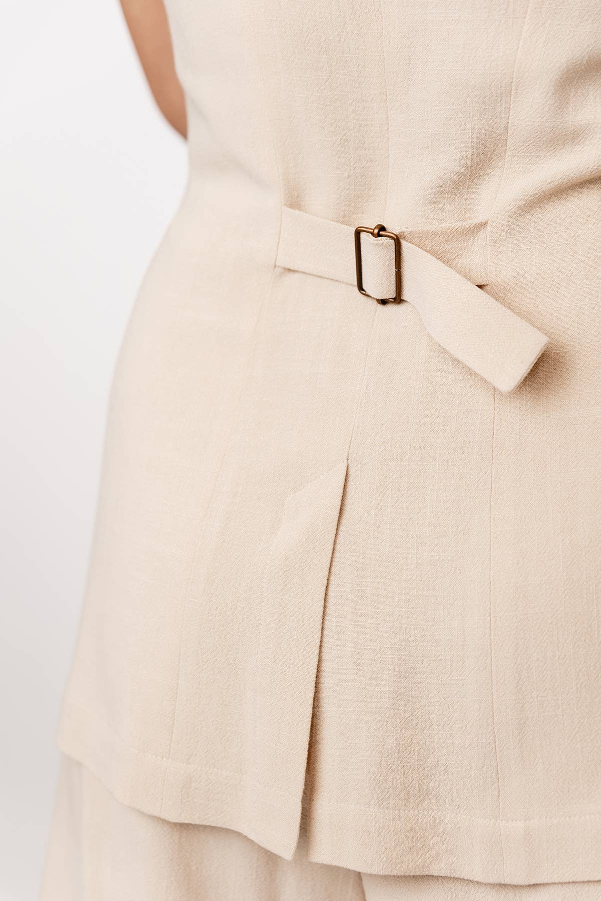 Patron de couture pour robe boutonnée et gilet Asteri par Named, patron papier, tailles 4 à 28