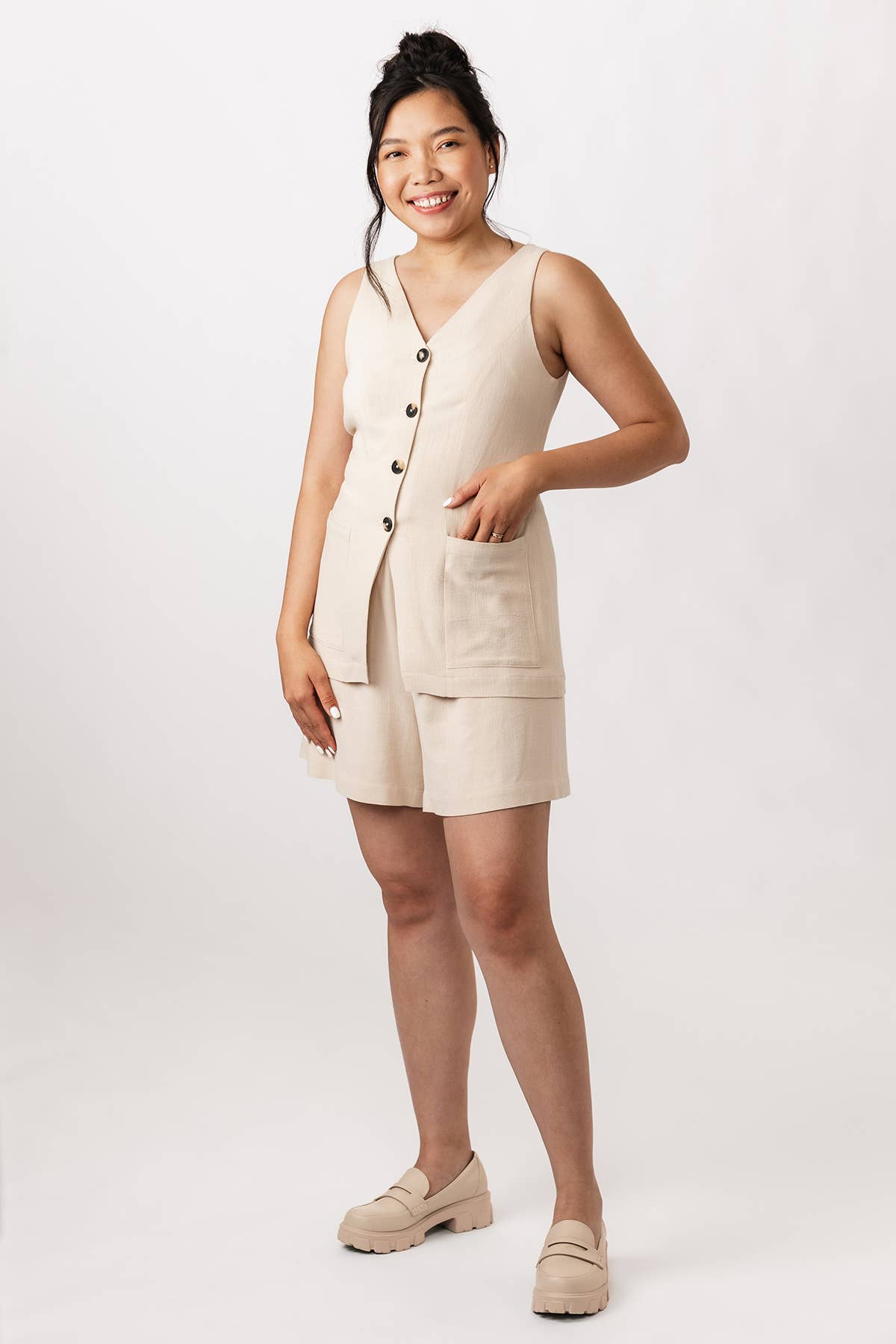 Patron de couture pour robe boutonnée et gilet Asteri par Named, patron papier, tailles 4 à 28
