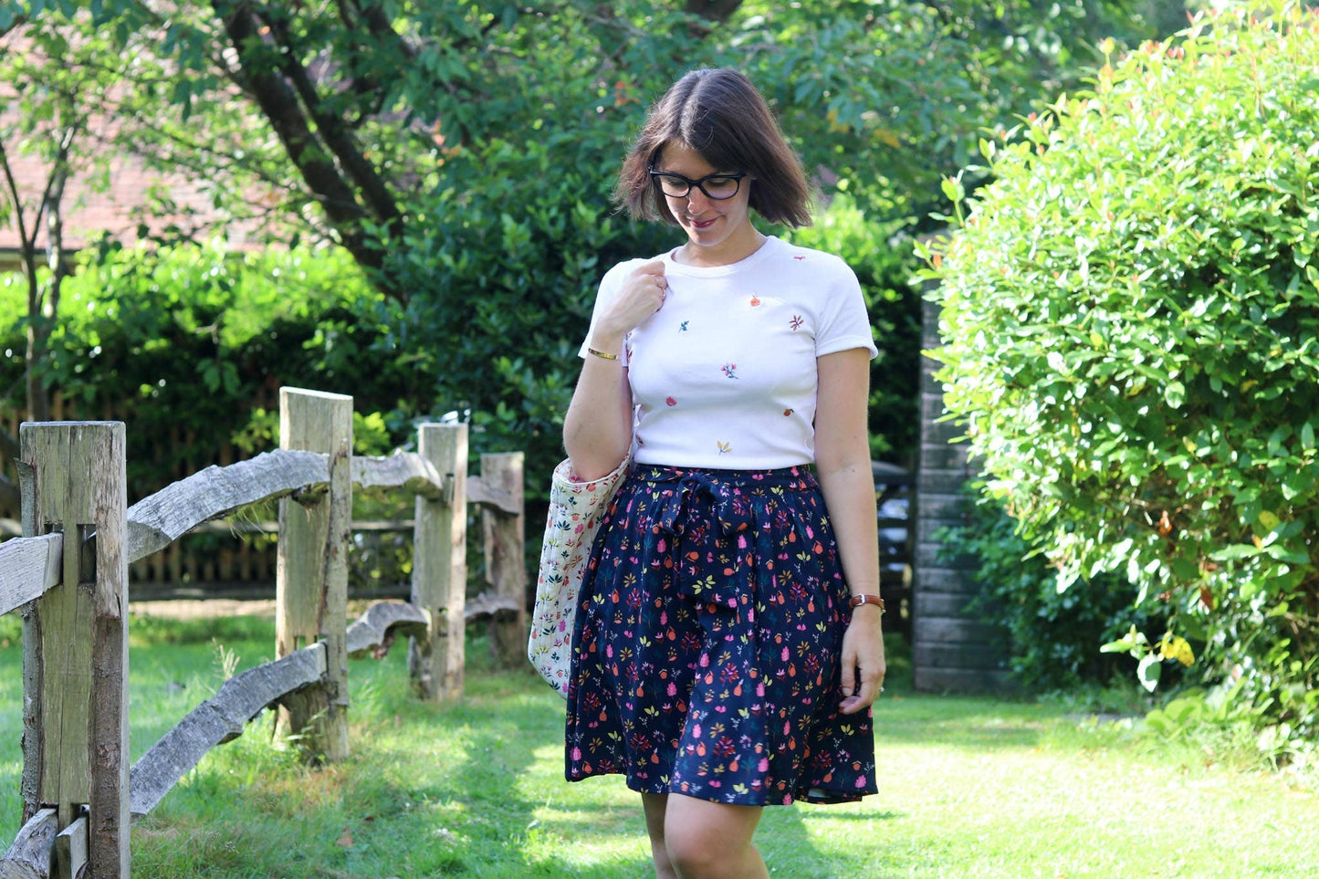 Lise Tailor Viscose 'One Apple a Day' - PRE-ORDER